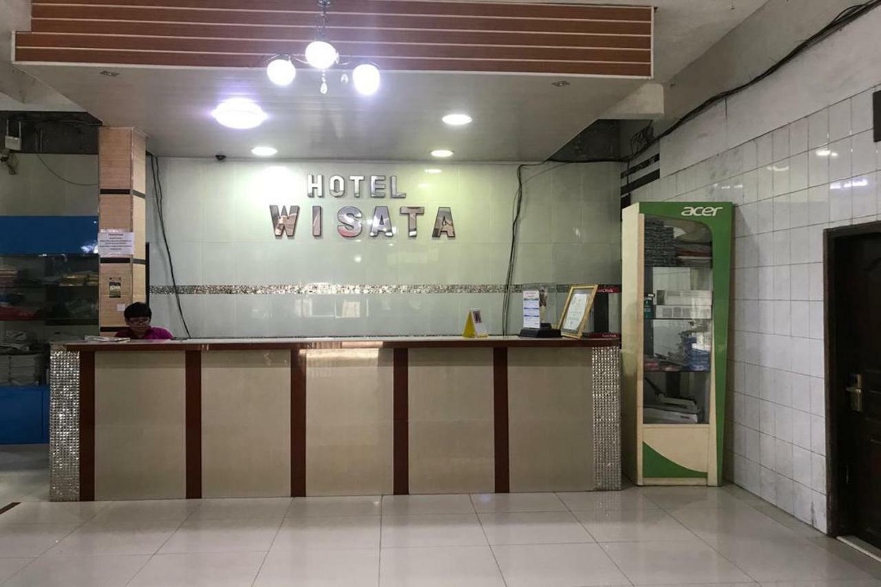 Oyo 1752 Hotel Wisata Kisaran Экстерьер фото